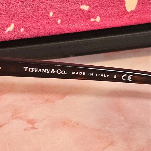 Tiffany & Co. "Return to Love" Sunglasses 56/18-140 Dark Havana 1 (With Case) - Picture 5 of 15